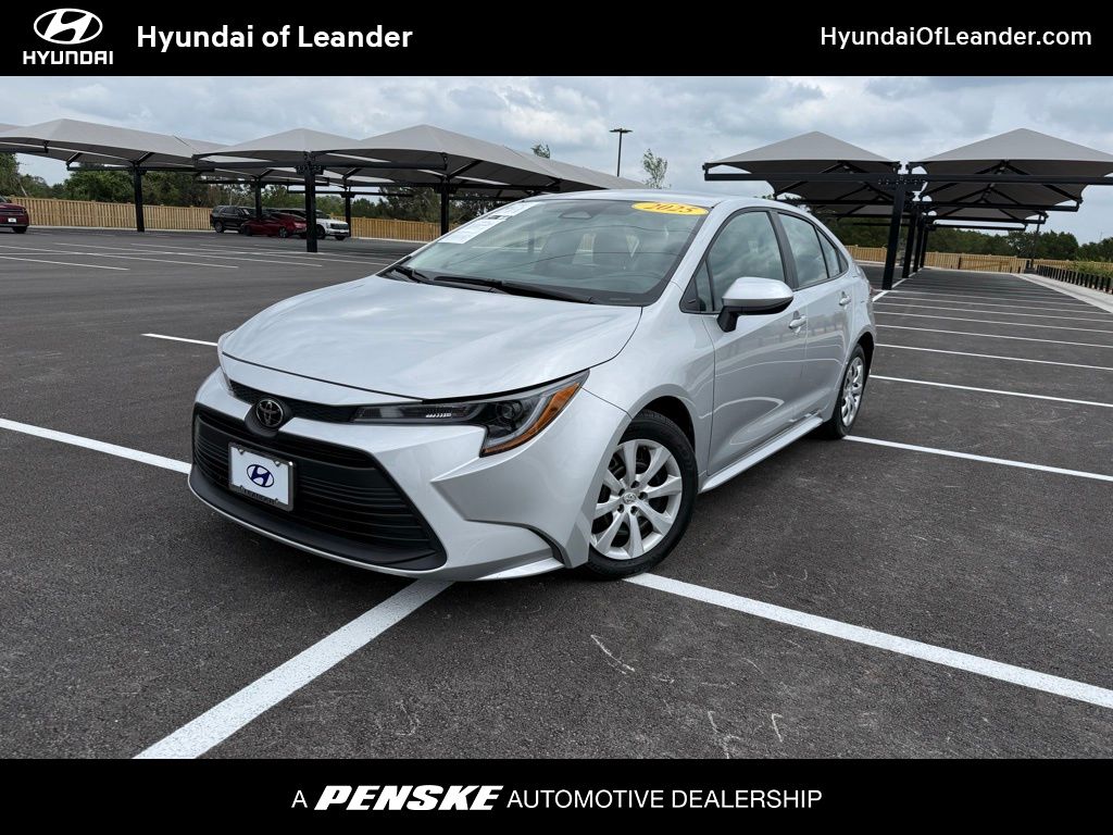 2025 Toyota Corolla LE