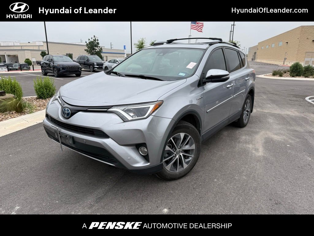 2018 Toyota RAV4 XLE