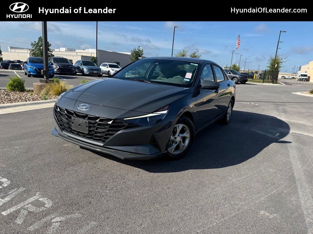 Used 2023 Hyundai Elantra SE Sedan