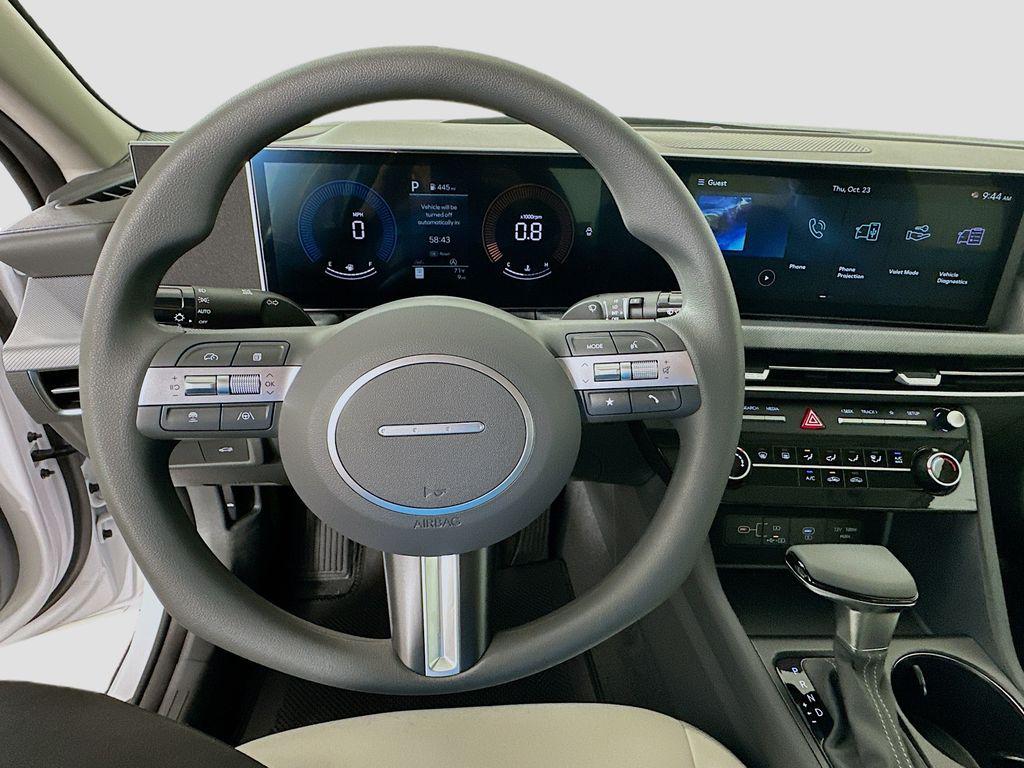 2026 Hyundai Sonata SE - Photo 10