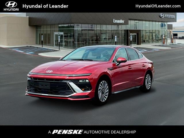 2025 Hyundai Sonata Hybrid