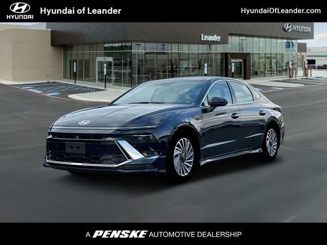 2025 Hyundai Sonata Hybrid