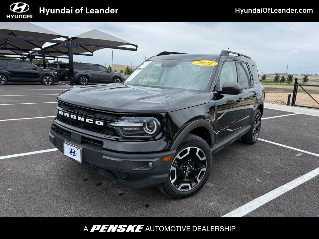 2021 Ford Bronco Sport Outer Banks 4X4's photo