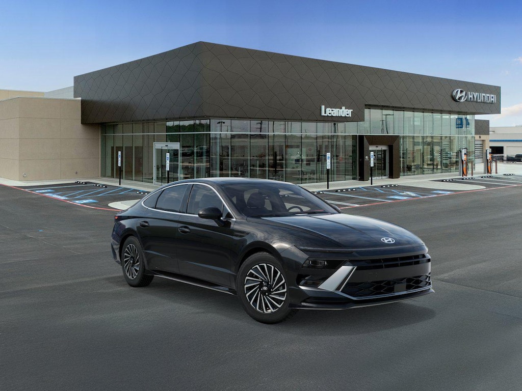 New 2026 Hyundai Sonata Hybrid SEL Sedan
