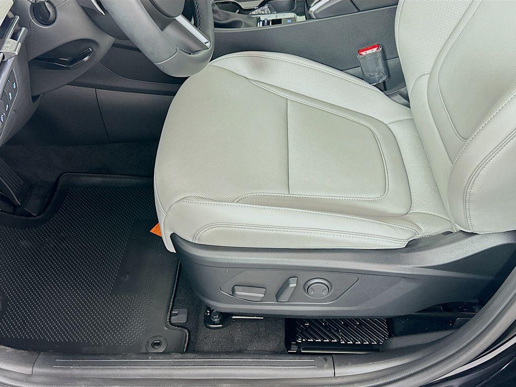 2026 Hyundai Santa Cruz Limited - Photo 21
