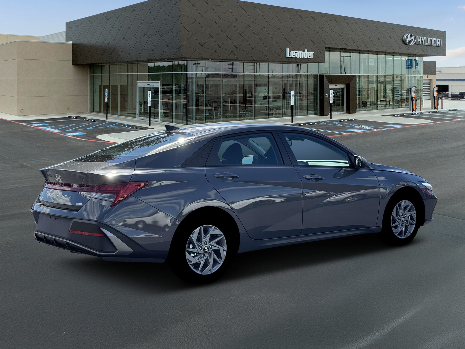 2026 Hyundai Elantra Blue - Photo 8