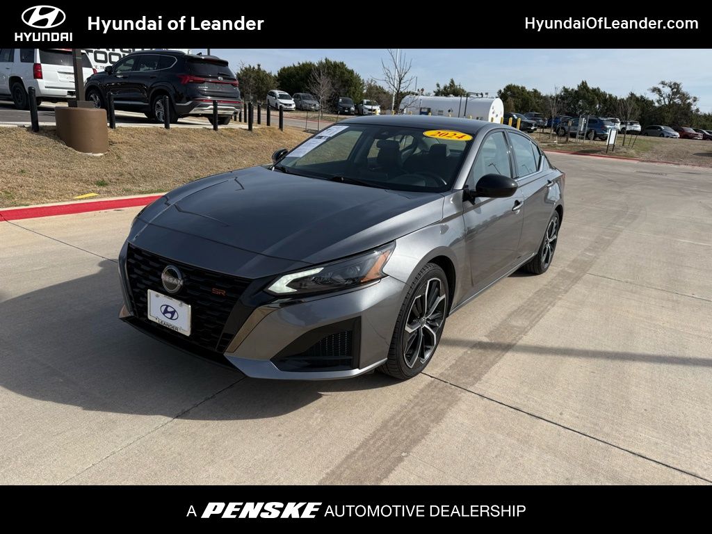 2024 Nissan Altima SR