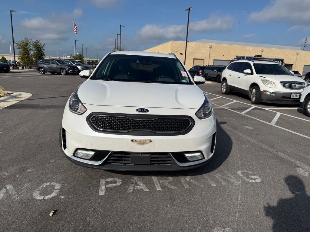 Used 2019 Kia Niro EX with VIN KNDCC3LC0K5264868 for sale in Leander, TX