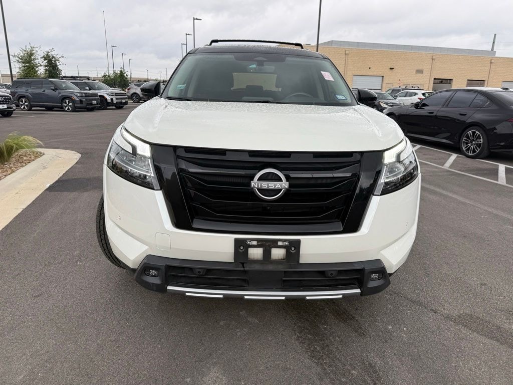 Used 2023 Nissan Pathfinder SL SUV