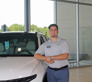 Staff member Norman Bereiji from ID_bbfdd9