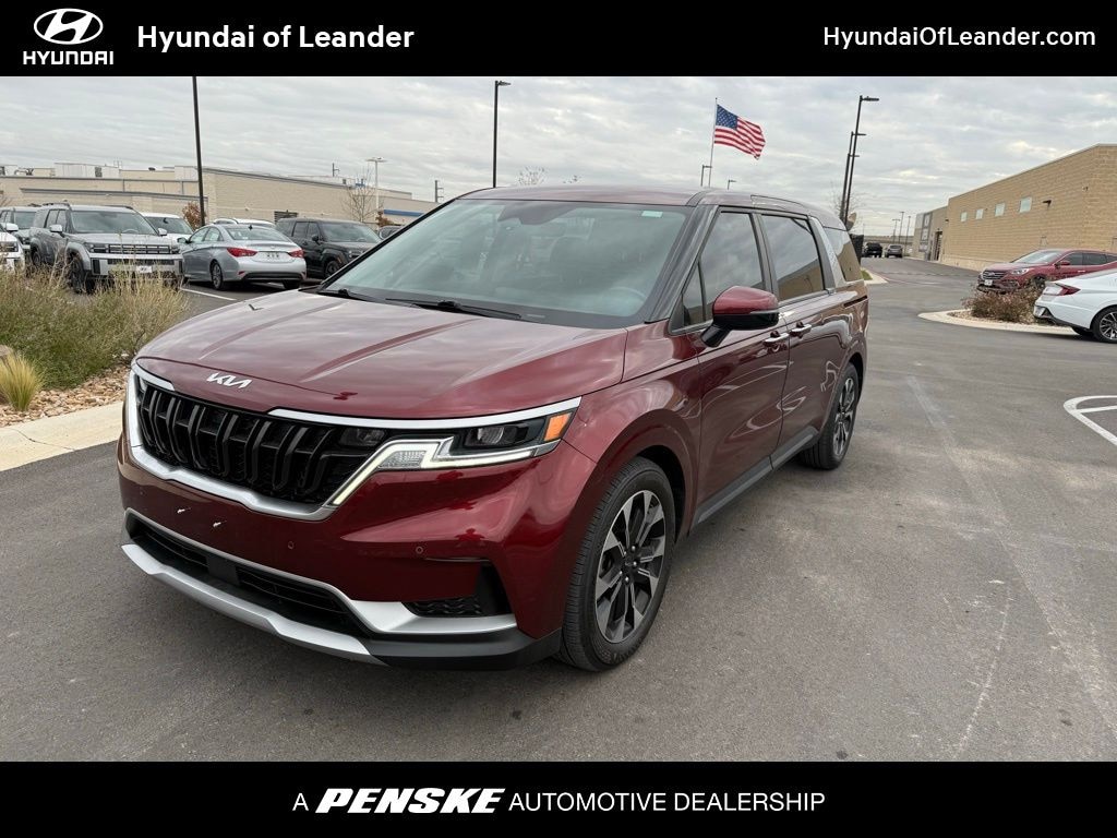 Used 2022 Kia Carnival EX MPV