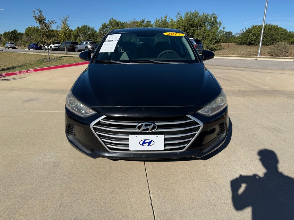 Used 2017 Hyundai Elantra SE with VIN 5NPD84LF9HH002409 for sale in Leander, TX