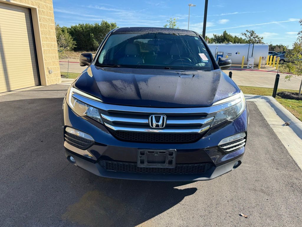 2017 Honda Pilot EX-L photo 2