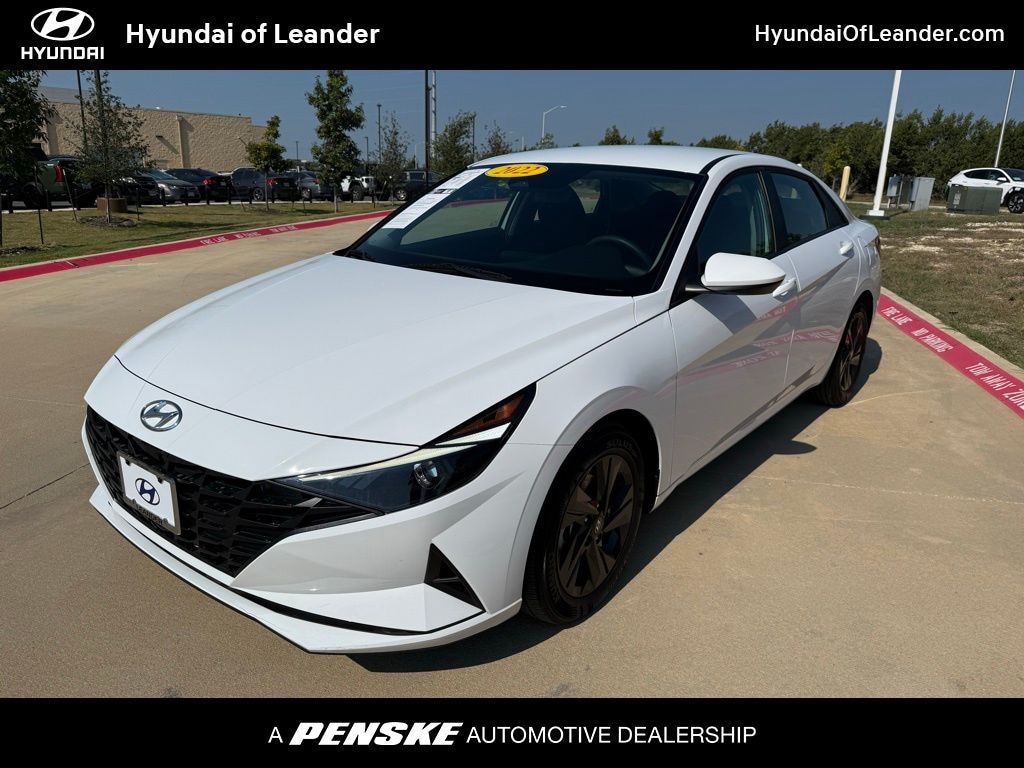 Used 2022 Hyundai Elantra Hybrid Blue Sedan