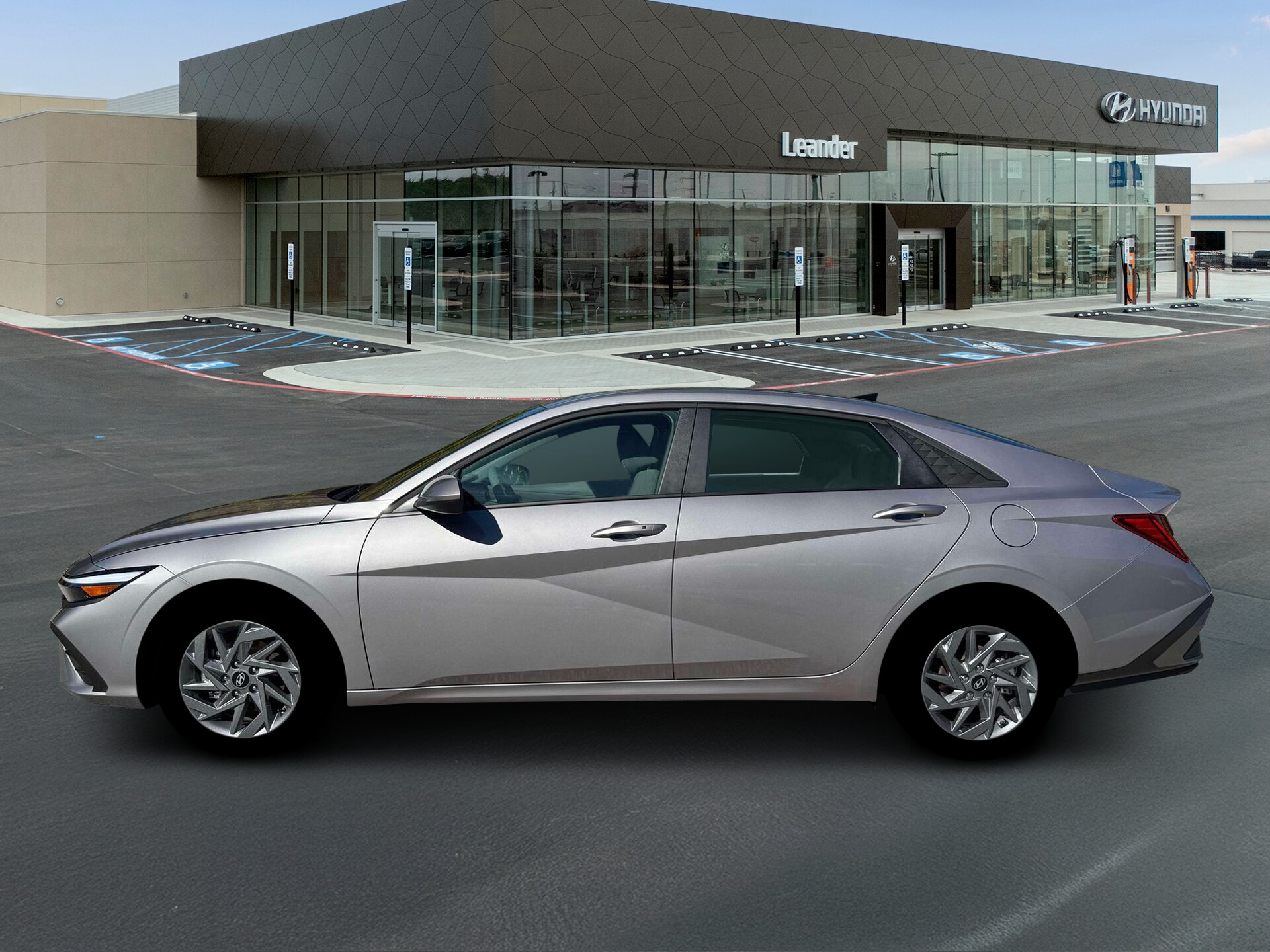 2026 Hyundai Elantra Blue - Photo 3