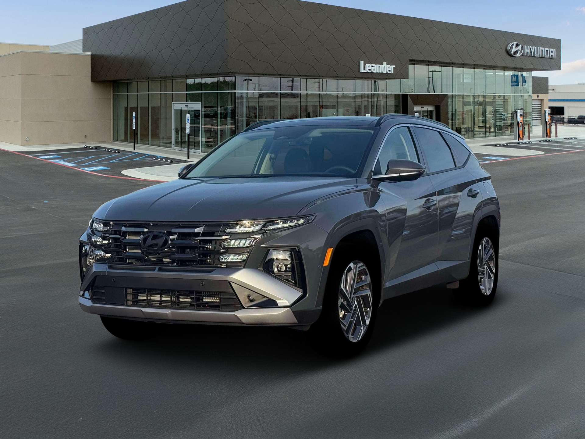 2026 Hyundai Tucson Limited HEV AWD's photo