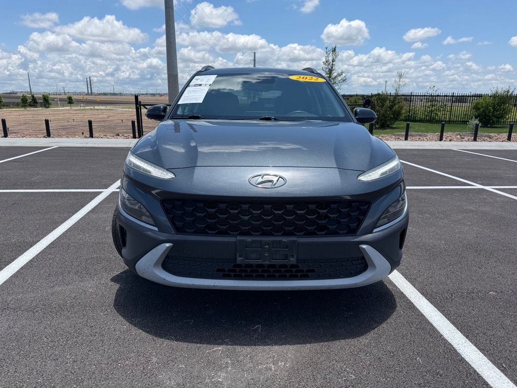 Used 2022 Hyundai Kona SEL with VIN KM8K62AB7NU759744 for sale in Leander, TX