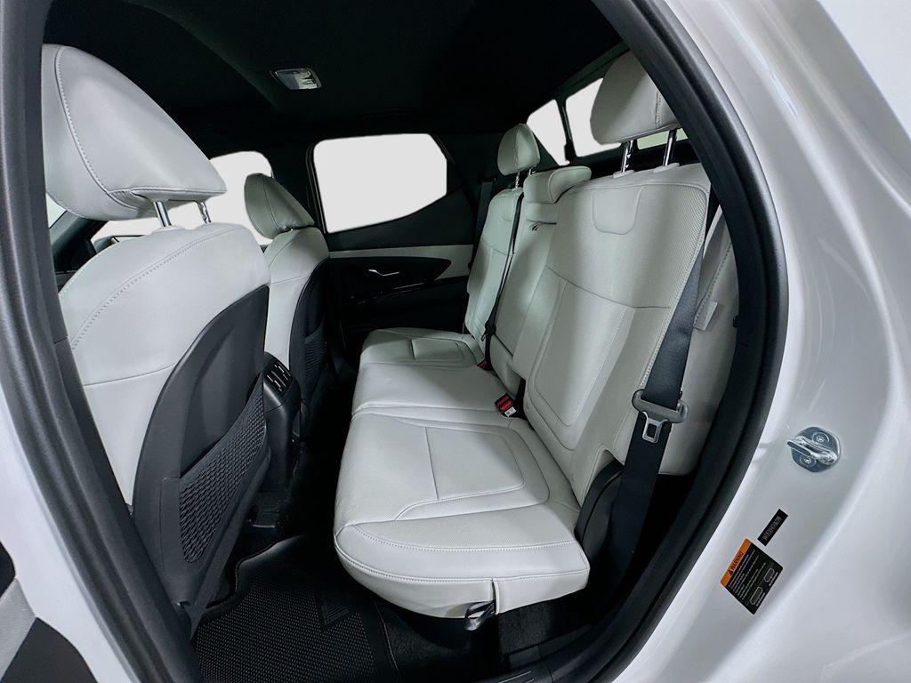 2026 Hyundai Santa Cruz Limited - Photo 17