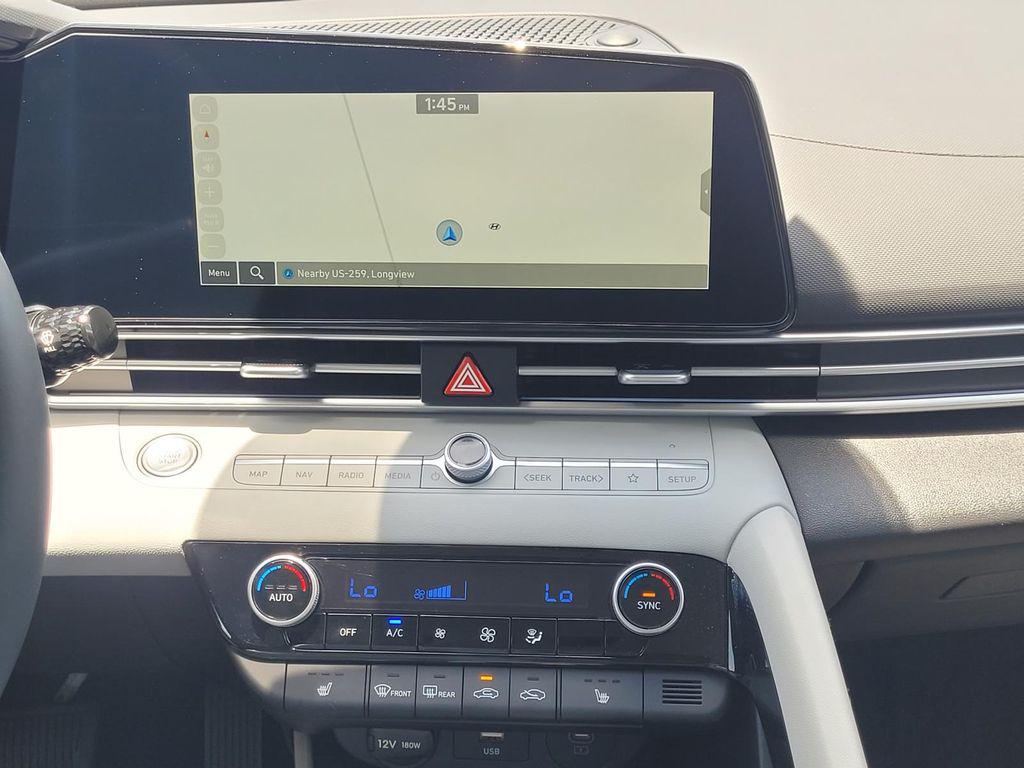 2025 Hyundai Elantra Limited - Photo 16
