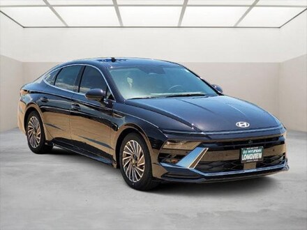 2025 Hyundai Sonata Hybrid Limited Sedan