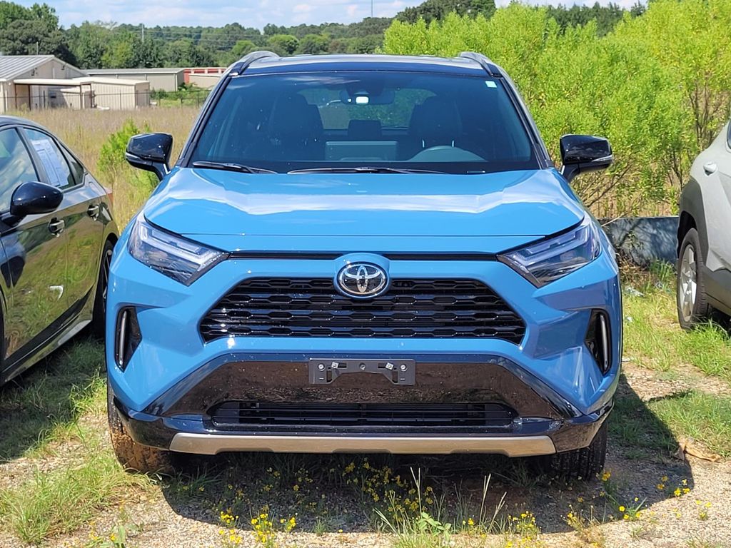 2025 Toyota RAV4 Hybrid XSE photo 2