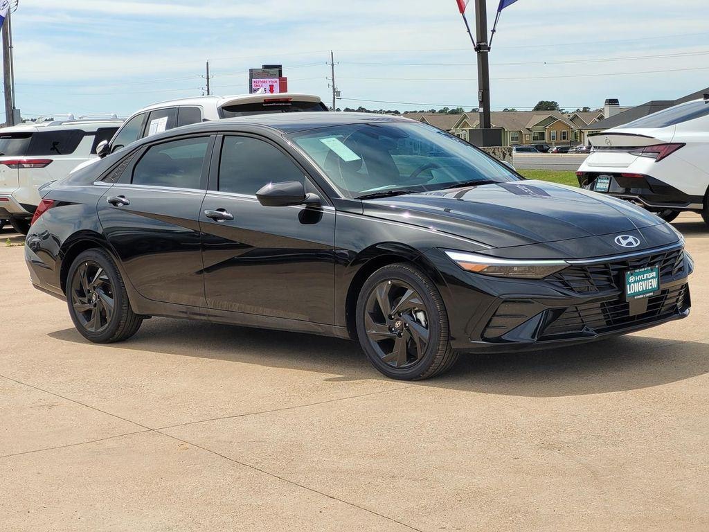 New 2026 Hyundai Elantra SEL Sport Premium Sedan