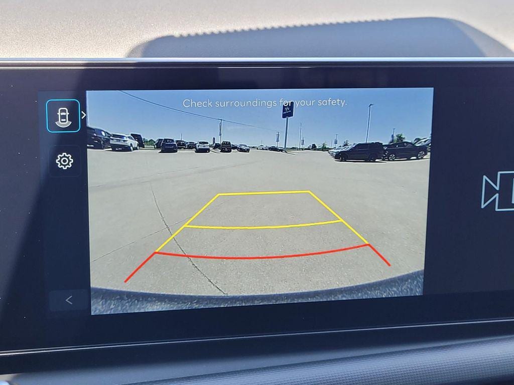 2025 Hyundai Santa Cruz SE - Photo 16