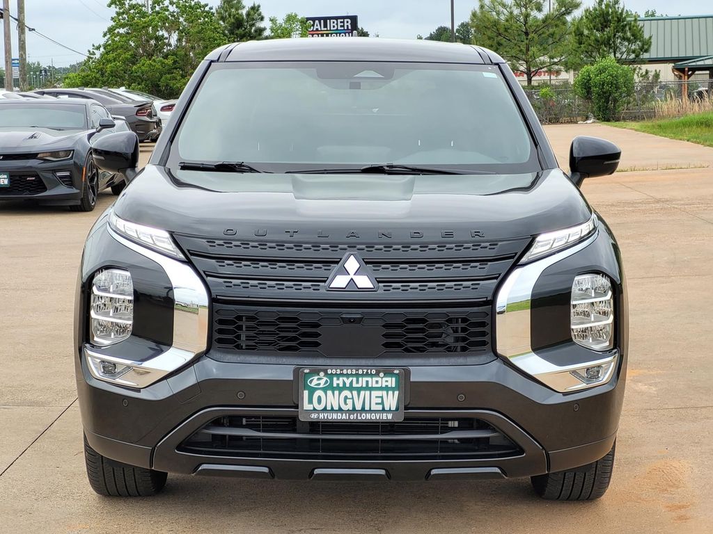 Used 2023 Mitsubishi Outlander SE Black Edition with VIN JA4J3UA88PZ018687 for sale in Longview, TX