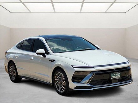 2025 Hyundai Sonata Hybrid Limited Sedan