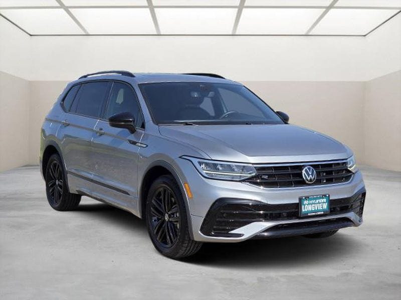 Used 2022 Volkswagen Tiguan SE R-Line Black