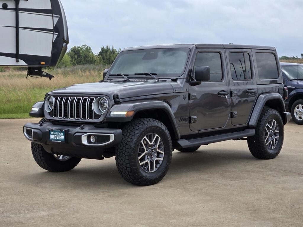 Used 2025 Jeep Wrangler Sahara SUV