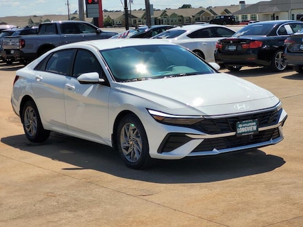 2025 Hyundai Elantra HEV Blue Sedan