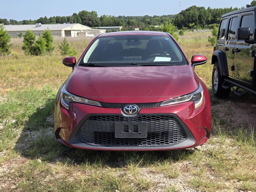 Used 2022 Toyota Corolla LE Sedan