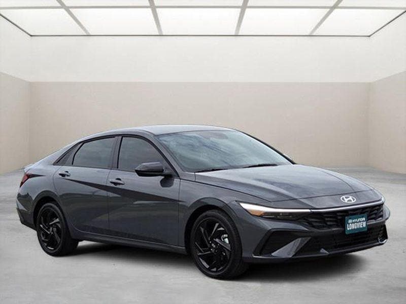 New 2026 Hyundai Elantra SEL Sport