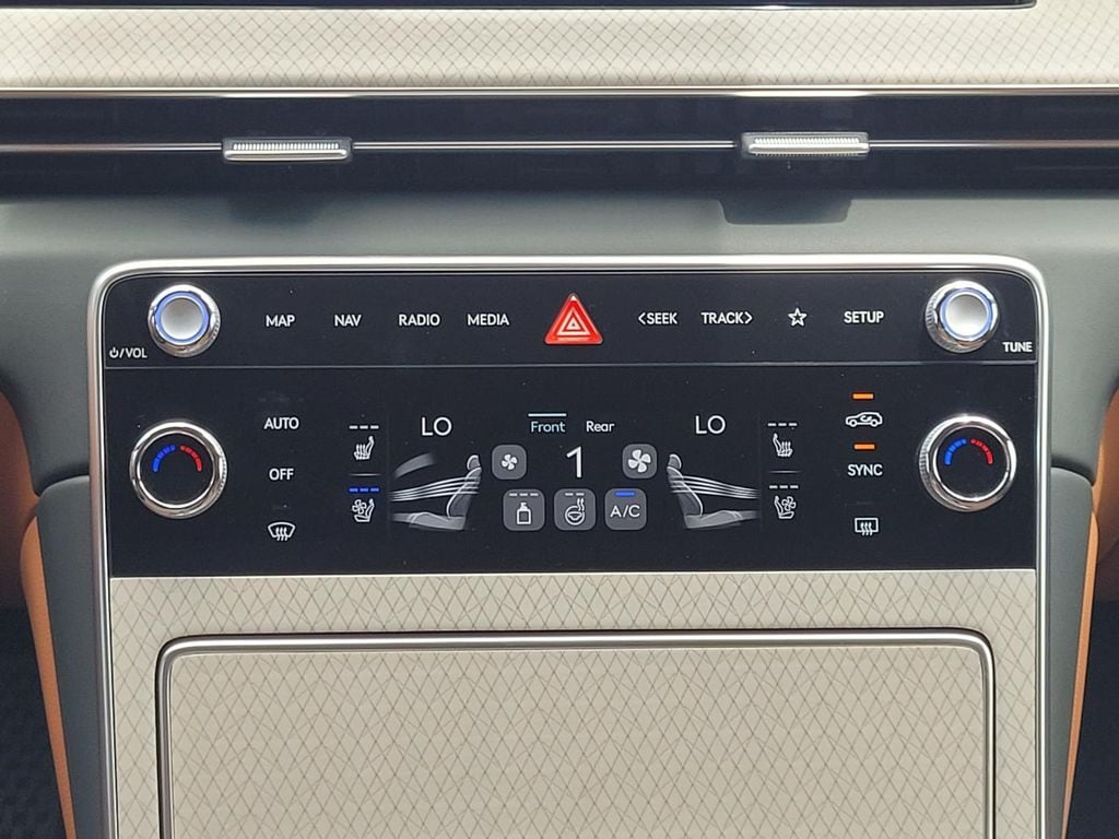2025 GENESIS GV80 Prestige - Photo 20