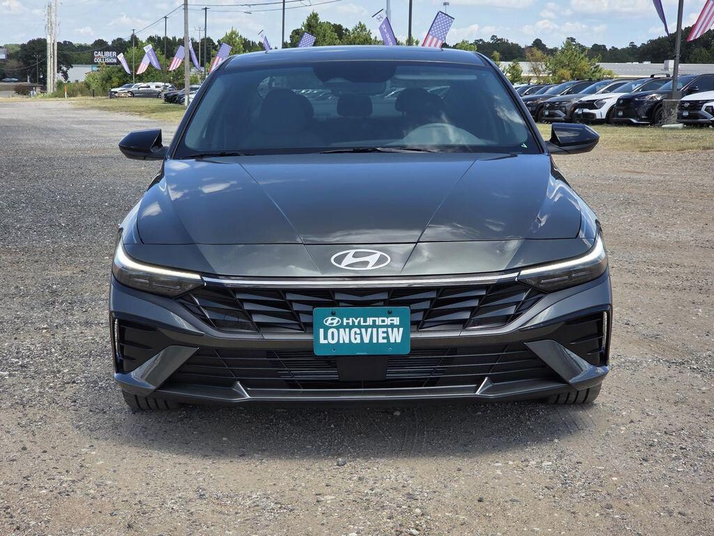 New 2026 Hyundai Elantra SEL Sport Sedan