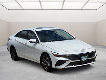 2025 Hyundai Elantra Limited Sedan