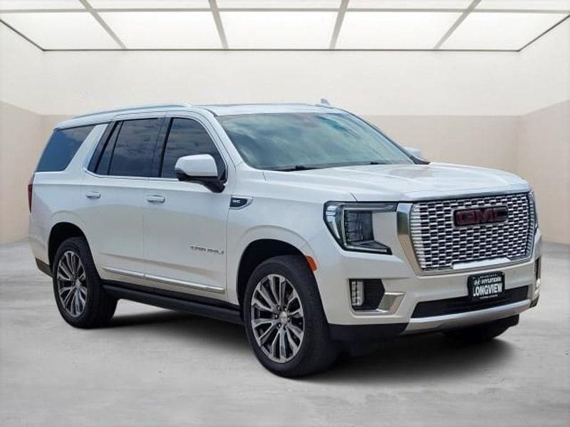 2021 GMC Yukon 4WD Denali's photo