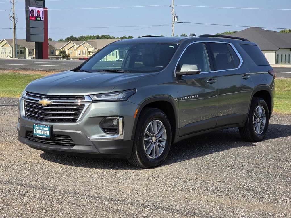 Used 2022 Chevrolet Traverse LT Leather SUV
