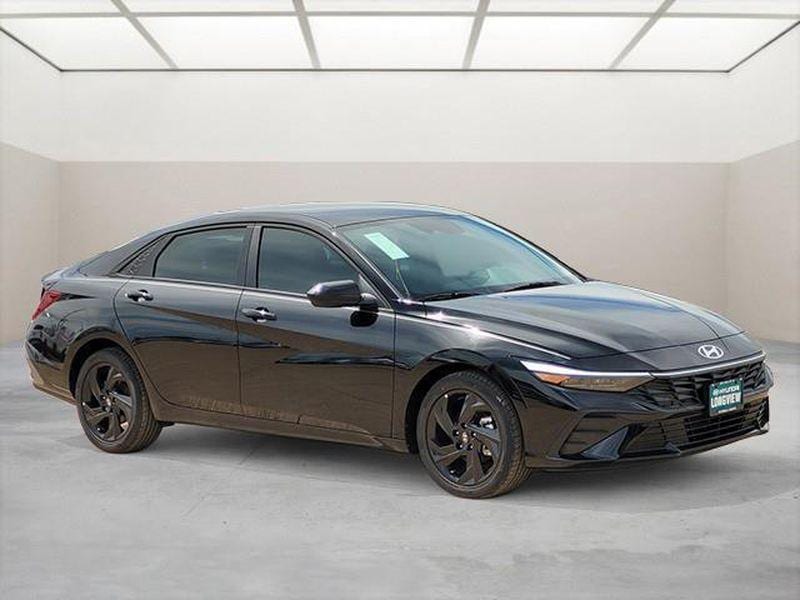New 2026 Hyundai Elantra SEL Sport