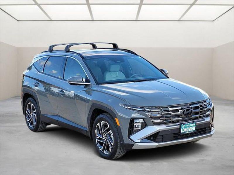 New 2025 Hyundai Tucson Limited FWD
