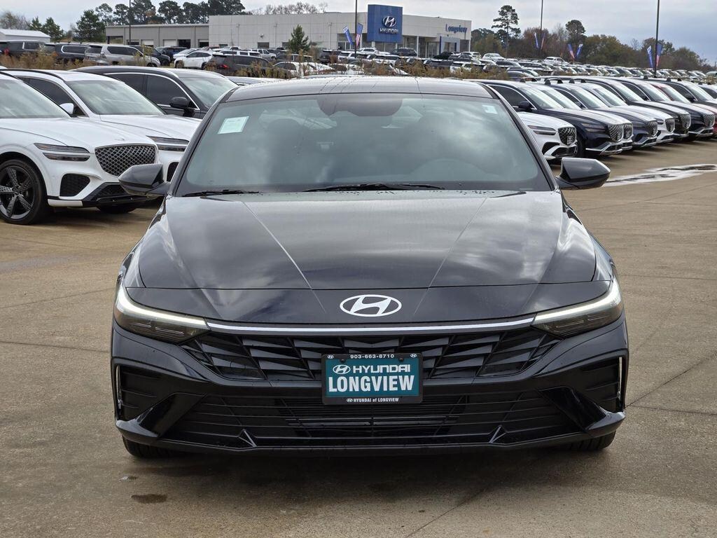New 2026 Hyundai Elantra SEL Sport Sedan