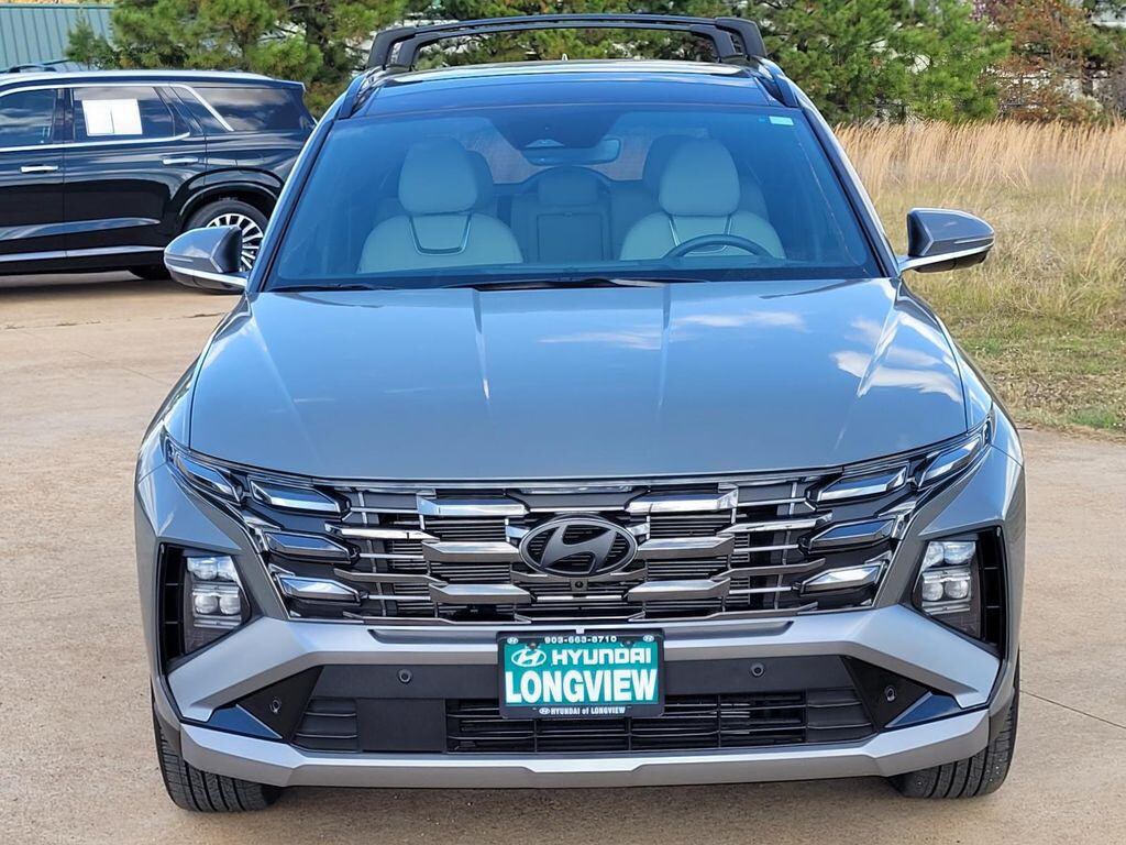 New 2025 Hyundai Tucson Limited FWD SUV