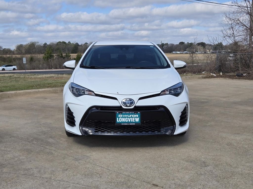 Used 2018 Toyota Corolla SE Sedan