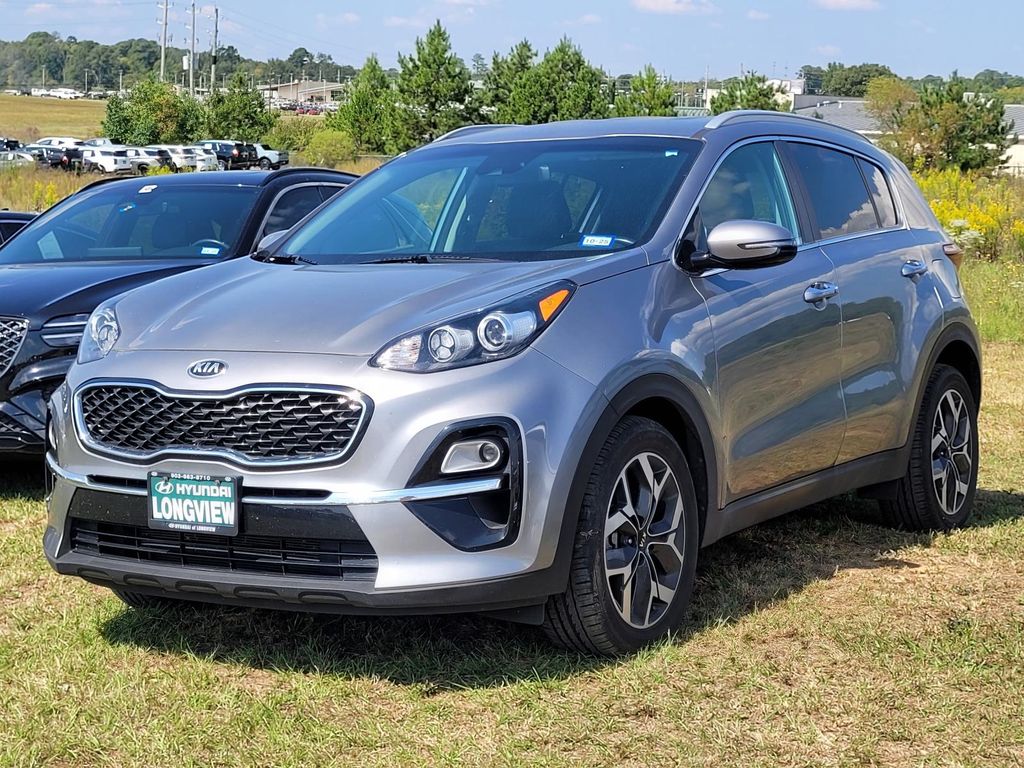 2021 Kia Sportage EX photo 2