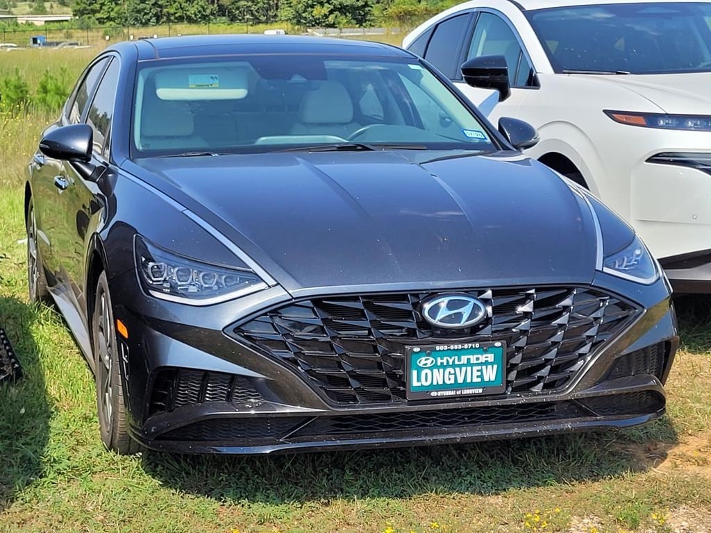 Used 2023 Hyundai Sonata SEL Sedan