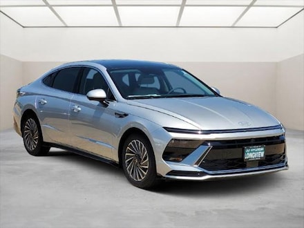 2025 Hyundai Sonata Hybrid Limited Sedan