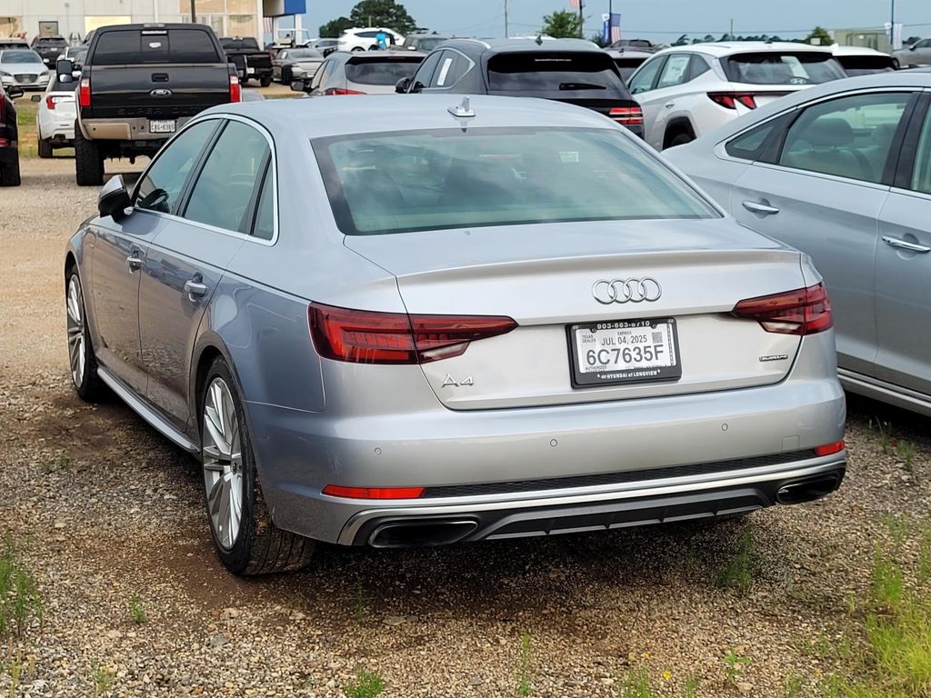 2019 Audi A4 Quattro Premium Plus photo 3