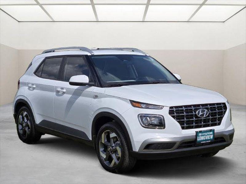 2026 Hyundai Venue SEL w/ 2-Tone Roof IVT's photo