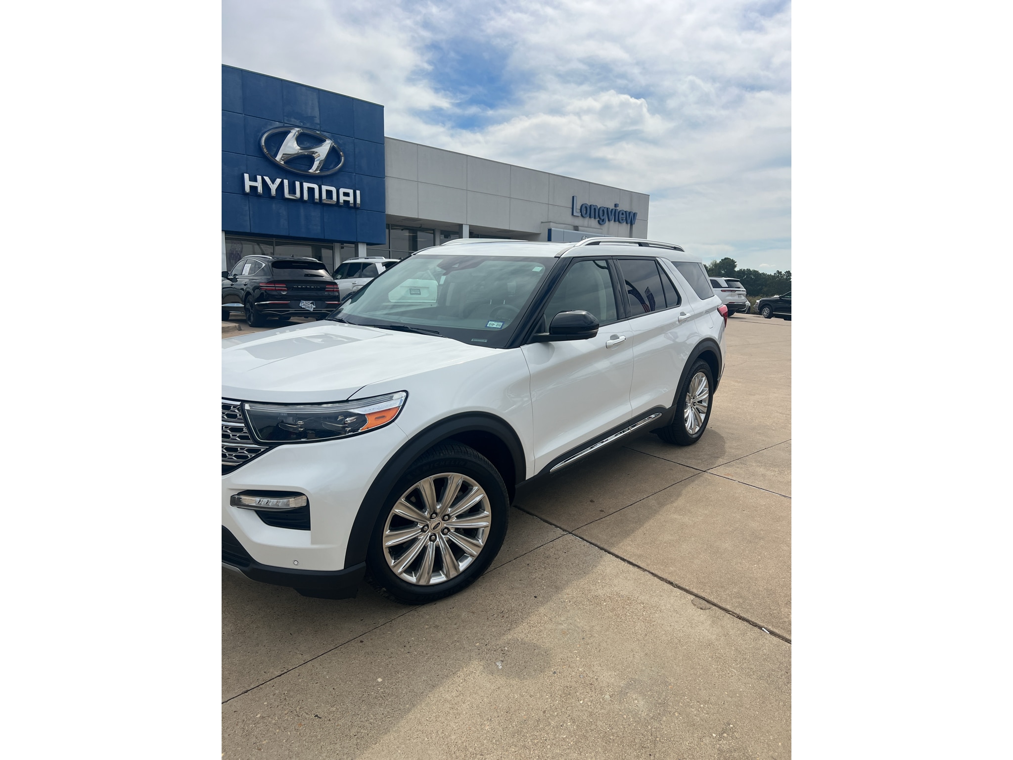 2020 Ford Explorer